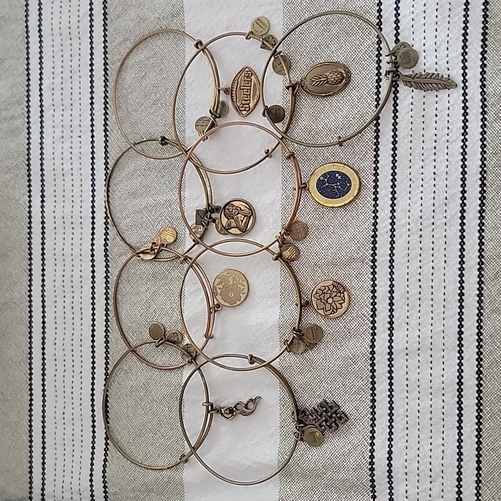 Alex & Ani lot